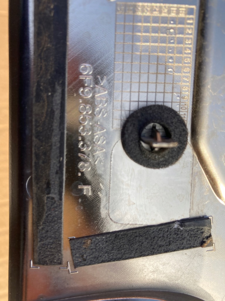 фото №8, Молдинг накладка крила seat arona правий задня 6f9