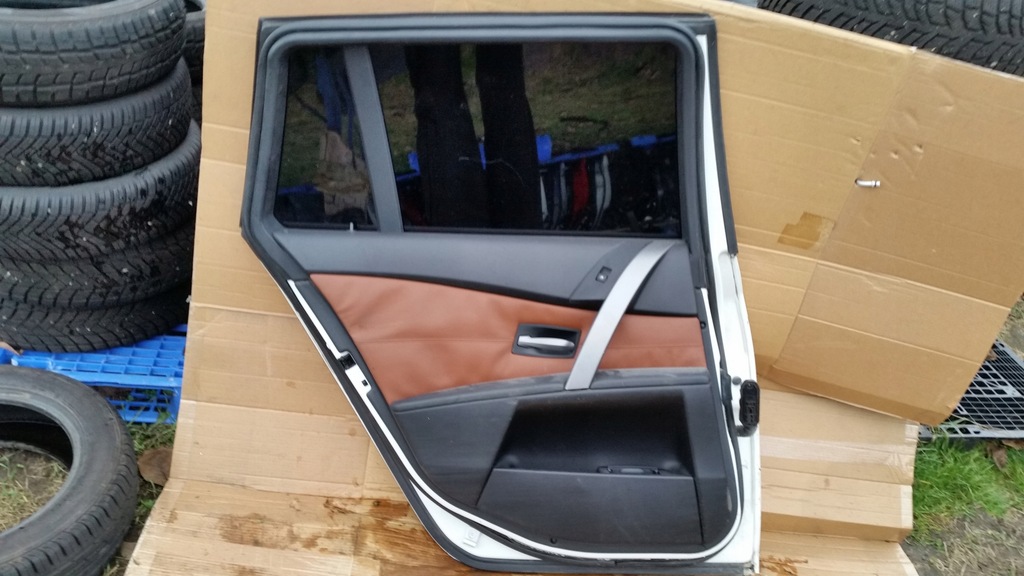 фото №6, Дверь правый i левый задняя bmw 5 530d e60 e61