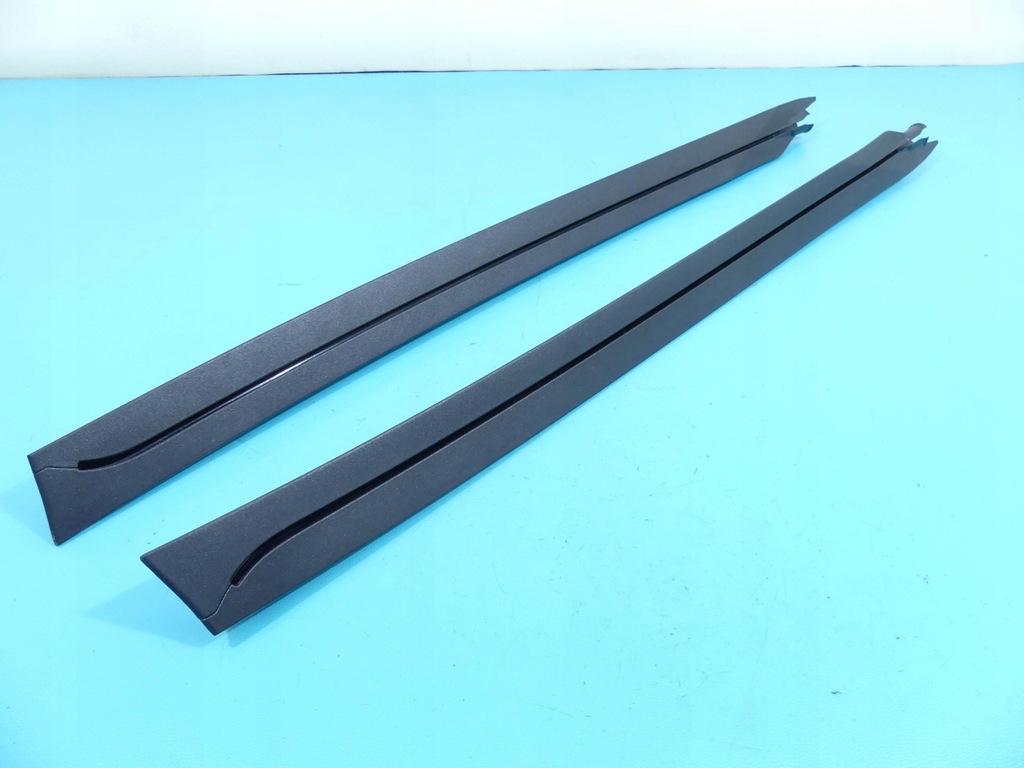 фото №1, 2x направляющая шторка задняя mercedes cls ii c218