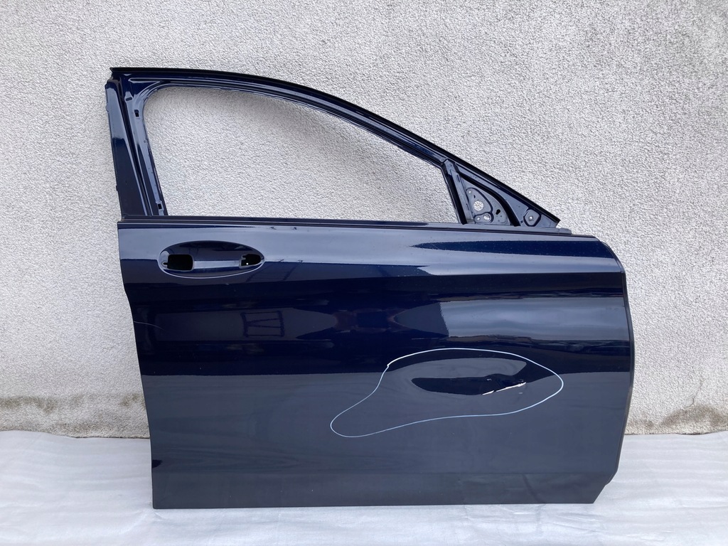 фото №1, Дверь правое передние mercedes c klasa w205 a205