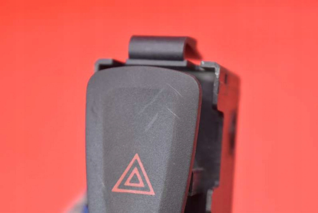 фото №9, Выключатель света аварийных e3160101 dacia logan 2 ii 13-16