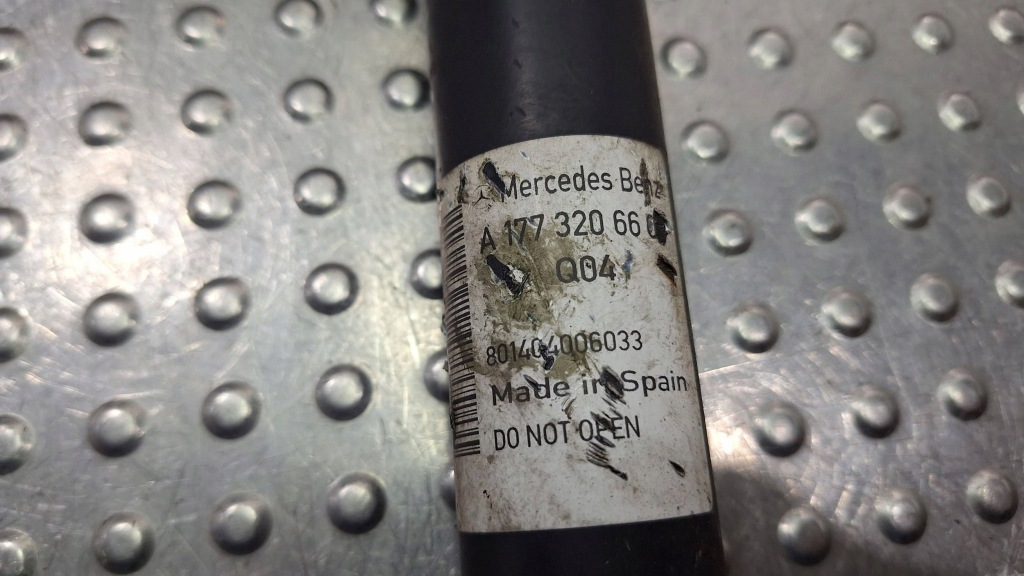 Амортизатор левый правый задний  a1773206600 mercedes a-klasa w177 с Разборки