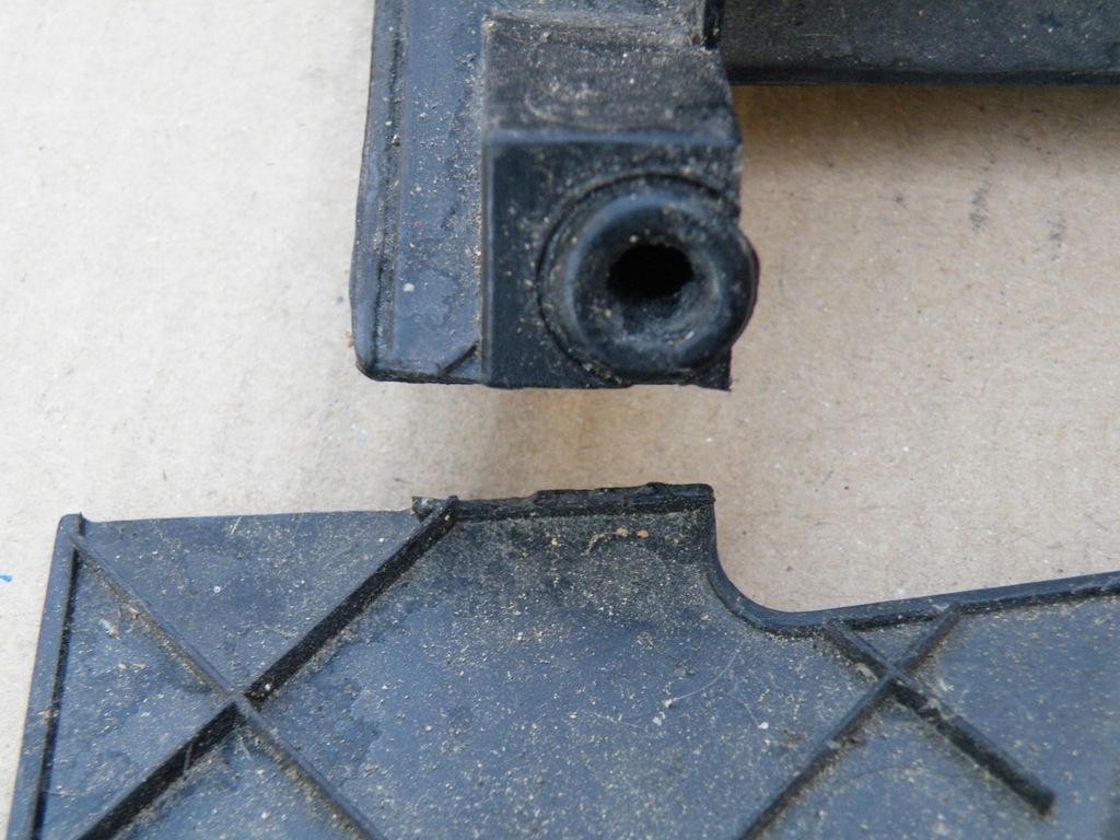 фото №8, Audi a3 8l корпус защита колонки полка водителя 8l1857919 8l1857919c