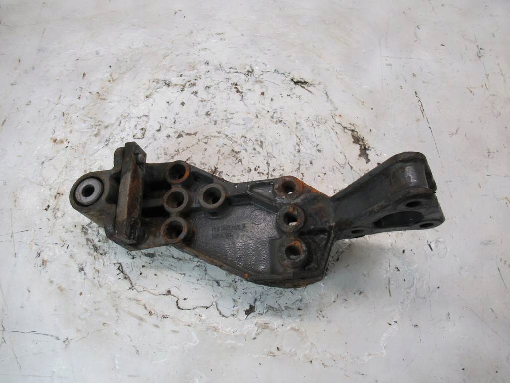 фото №7, Кронштейн кронштейн рессора перед левая volvo fh