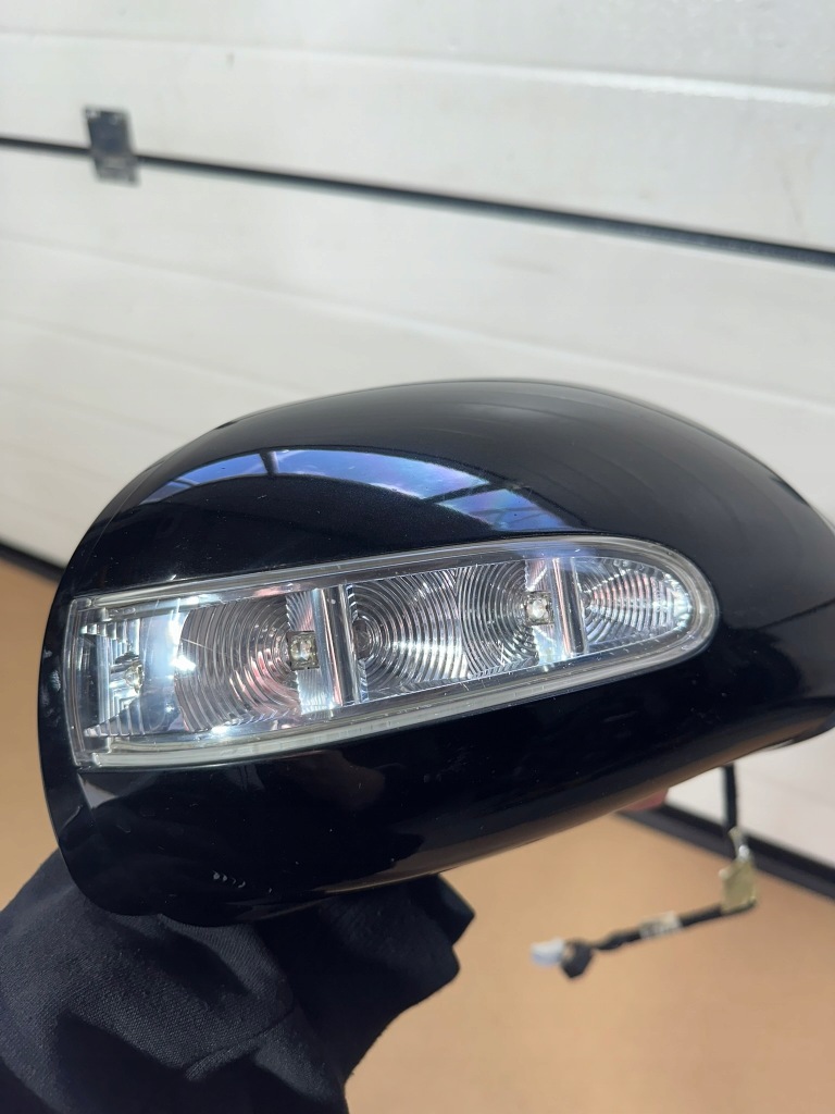 Дзеркало правий перед, праве передні mercedes ml w164 6.3, c197,15pin,eu Київ