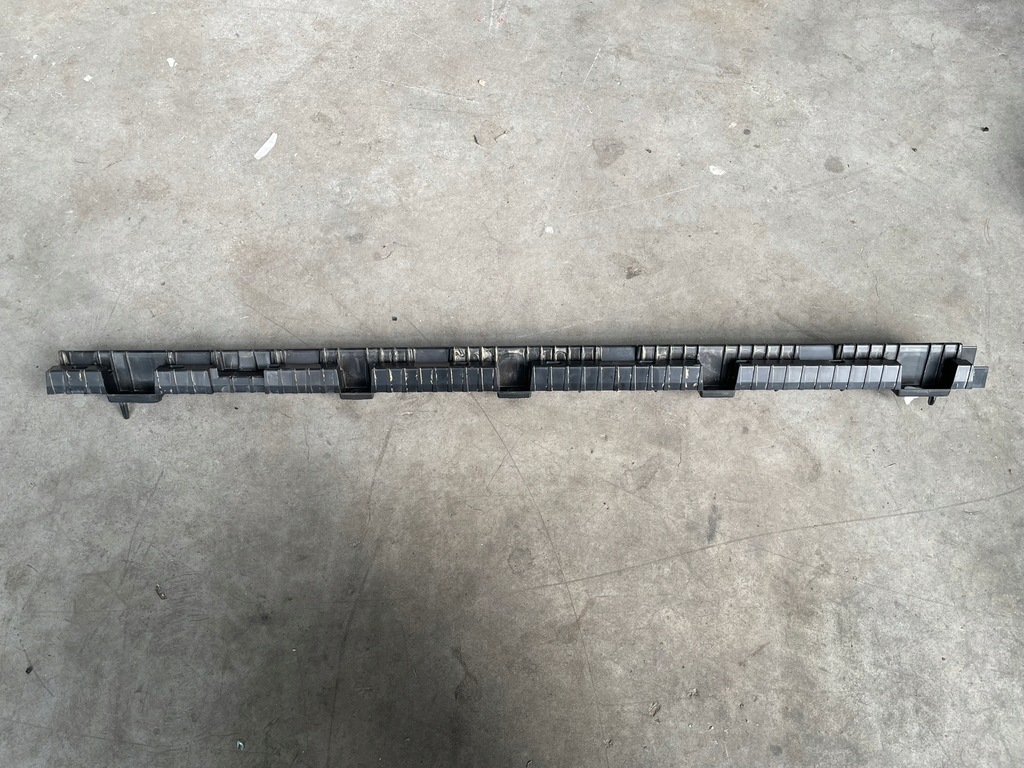 фото №1, Volvo xc90 ii кронштейн накладки порога левая 31378138