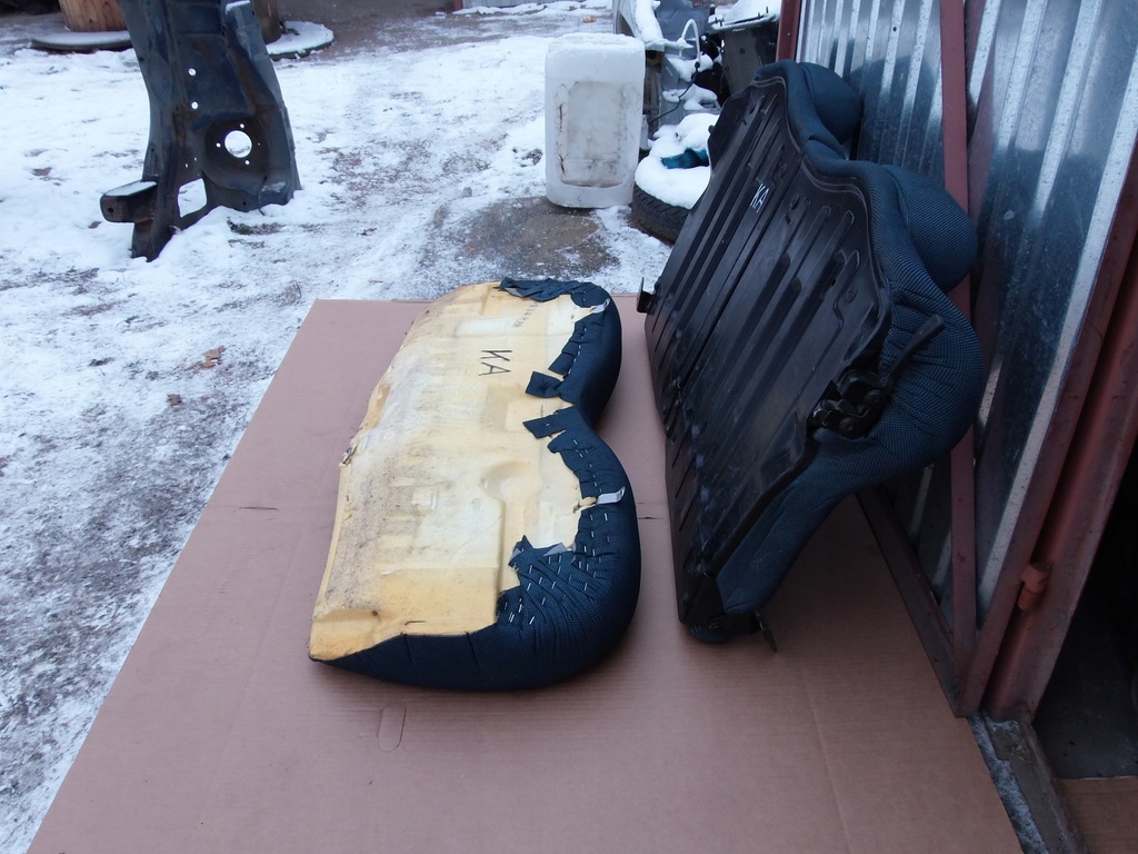 фото №5, Заднее сиденье обивка задняя комплект ford ka mk1 1.3 b 96-08 europa