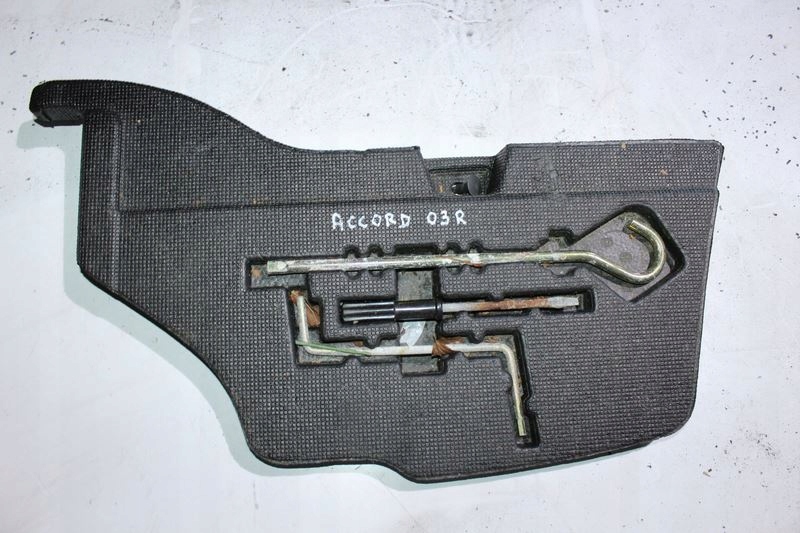 Купить Honda accord vii 03 вкладыш колеса набор ключей