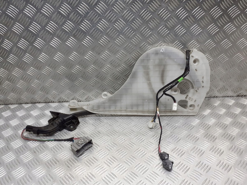фото №1, Жгут электрическая дверь левый задняя mazda 5