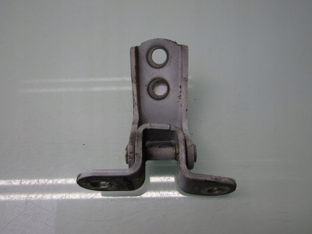 Купить Lexus is iii 15r петля дверь левый передний перед верхний