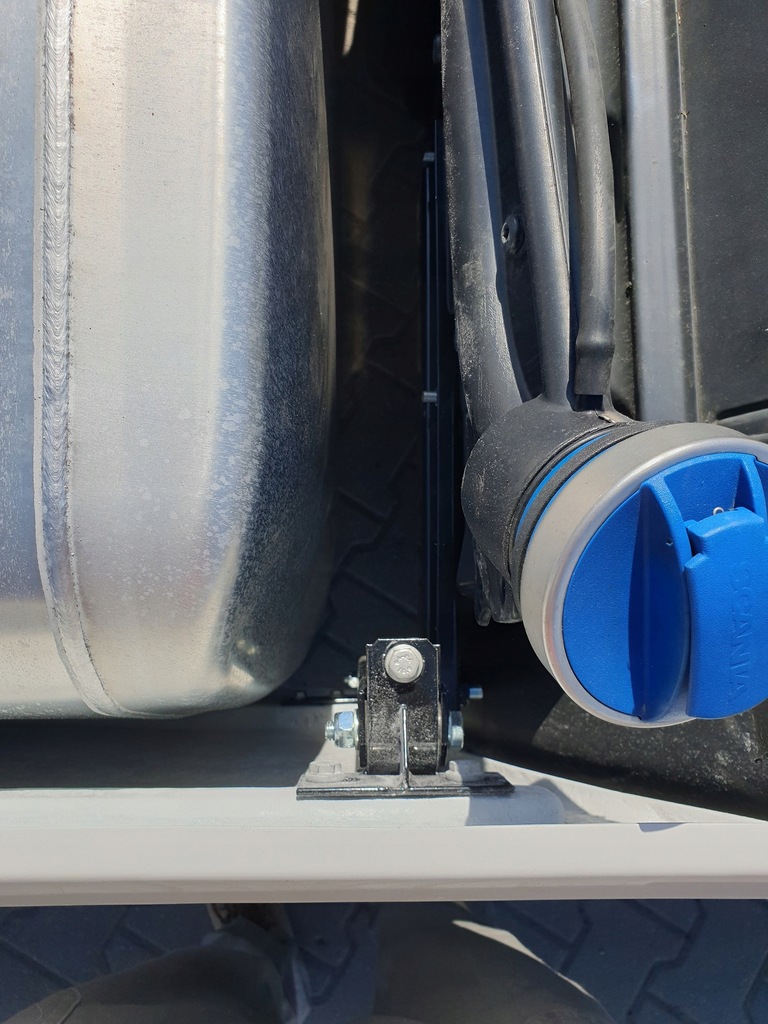 фото №16, Спойлери спойлери захист вітровики międzyosiowe надбудова scania r s