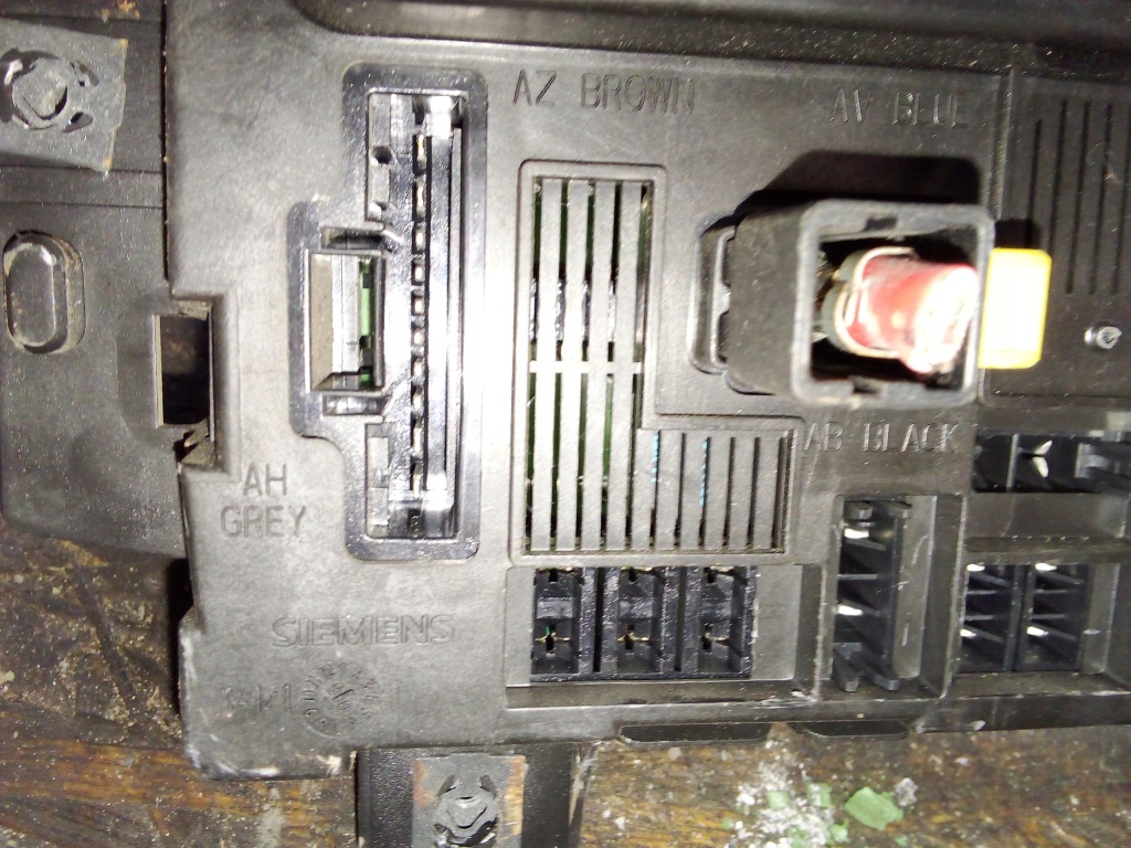 Купити Коробка запобіжників модуль bsi fiat panda s118578020h 51783782