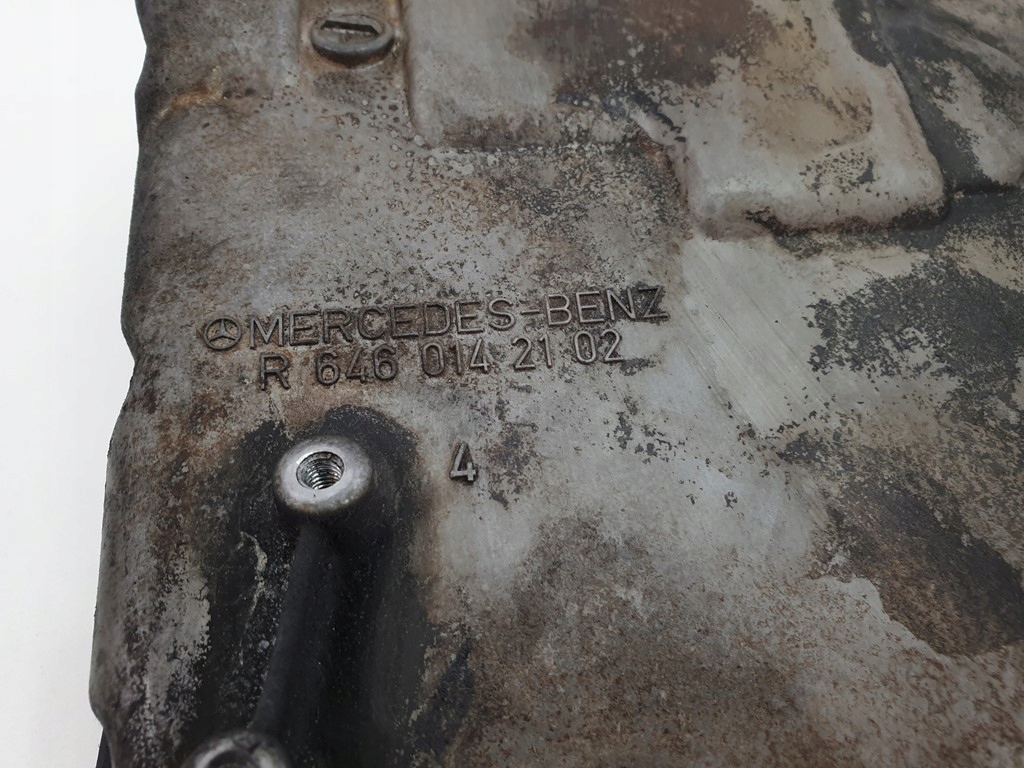 фото №3, Піддон масляна 646811 w204 w212 2.2 cdi r6460142102