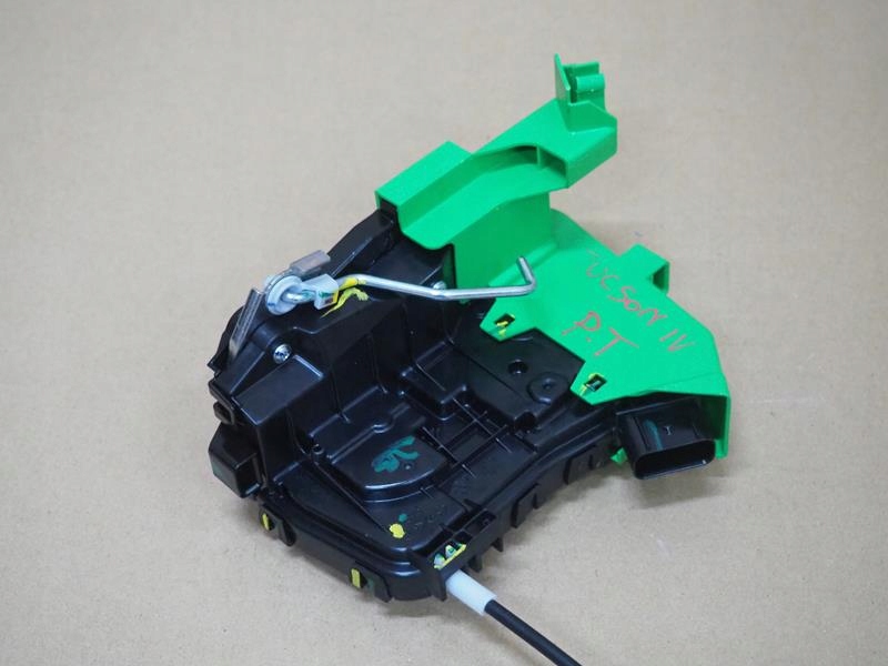 фото №3, Замок двері правий задня hyundai tucson iv