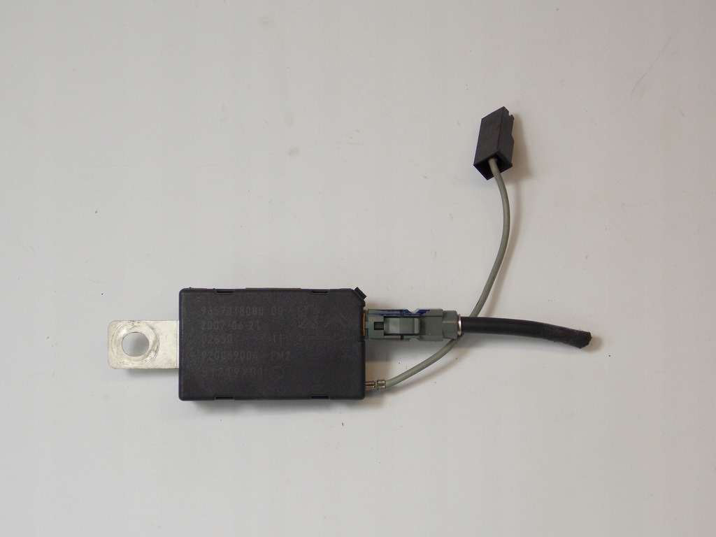 фото №1, Усилитель антенный citroen c4 grand 9657018080