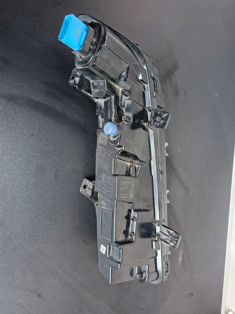 Противотуманная фара peugeot 308 3 t10 левый led drl Недорого