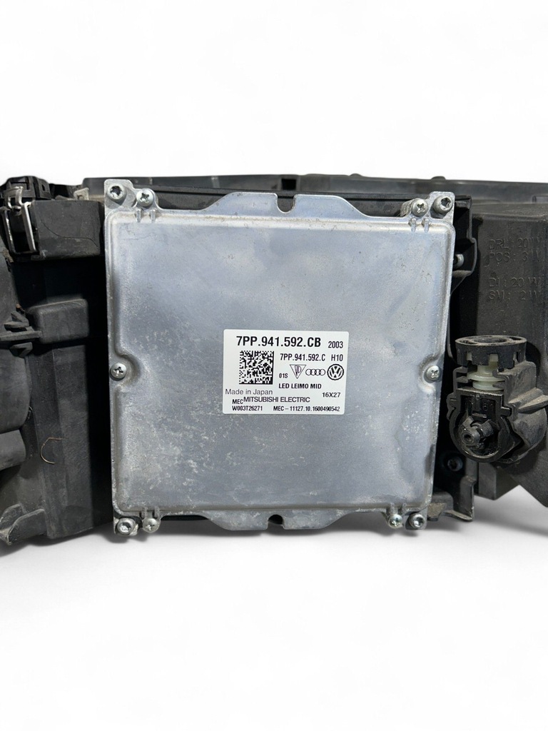 фото №10, Audi q7 4m 2017 лампа передняя