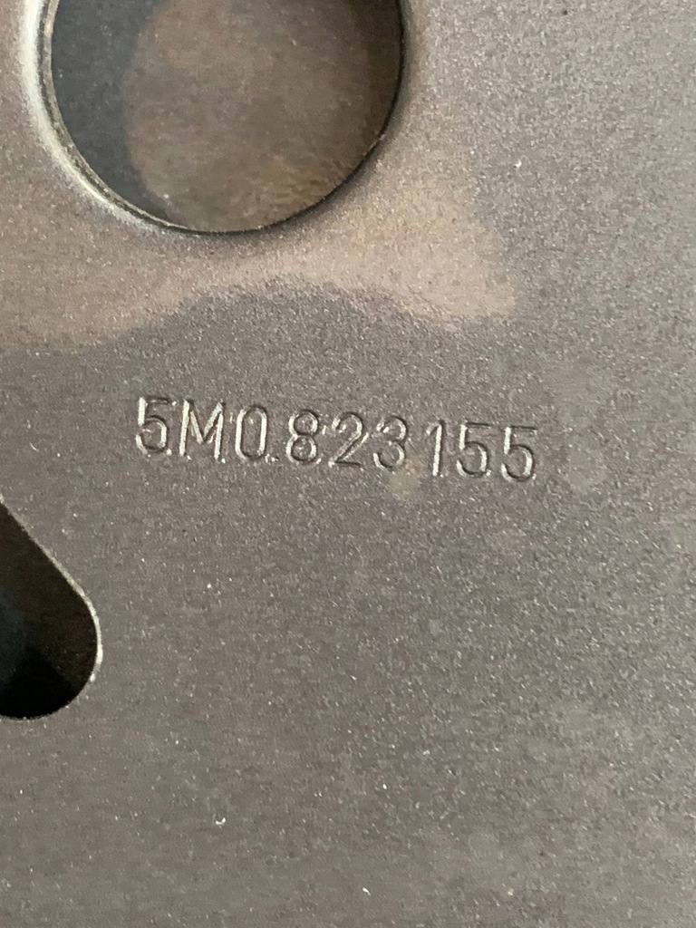 фото №9, Крышка передняя капот двигателя volkswagen golf v plus ld7x 5m0823155 wwa