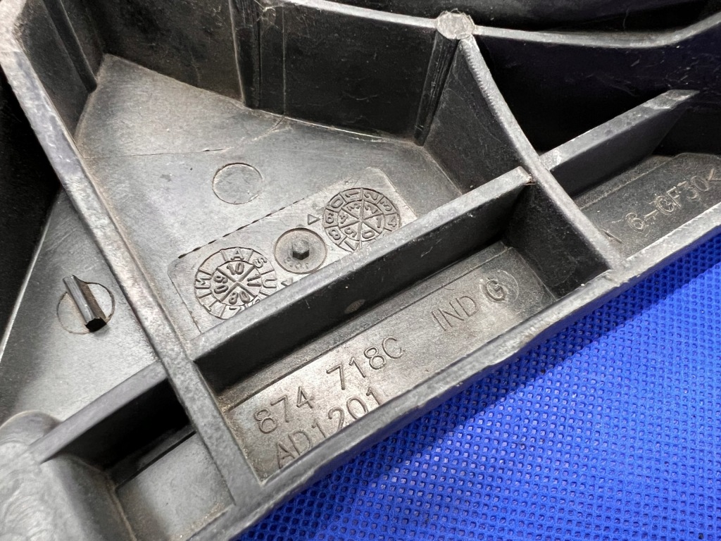 Audi a6 c6 3.2 fsi вентилятор радіатора 4f0959501c Київ