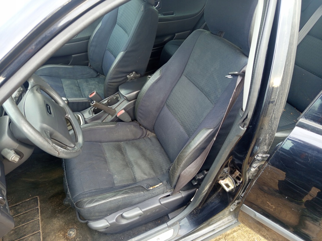 Купить Сиденье водителя тканевый volvo v40 2001