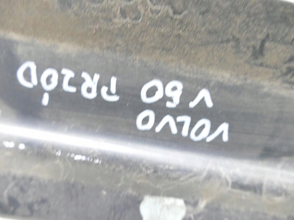 фото №11, Volvo v50 lift 2.4 d5 защита поперечина перед рамка s40