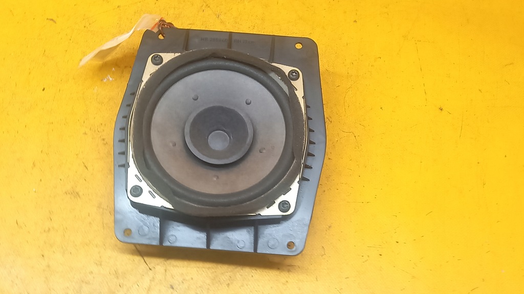 фото №4, Динамик дверь правый задняя space star 98-02r mr285934