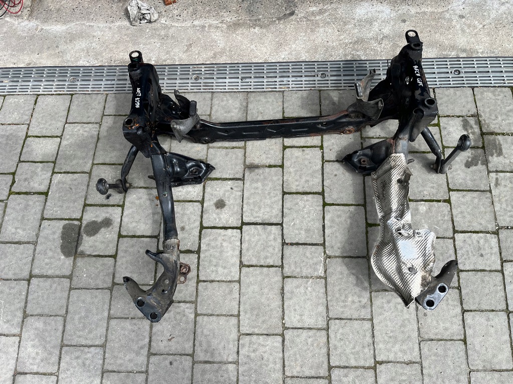 фото №1, Audi a6 c7 4g lift підрамник підрамник перед