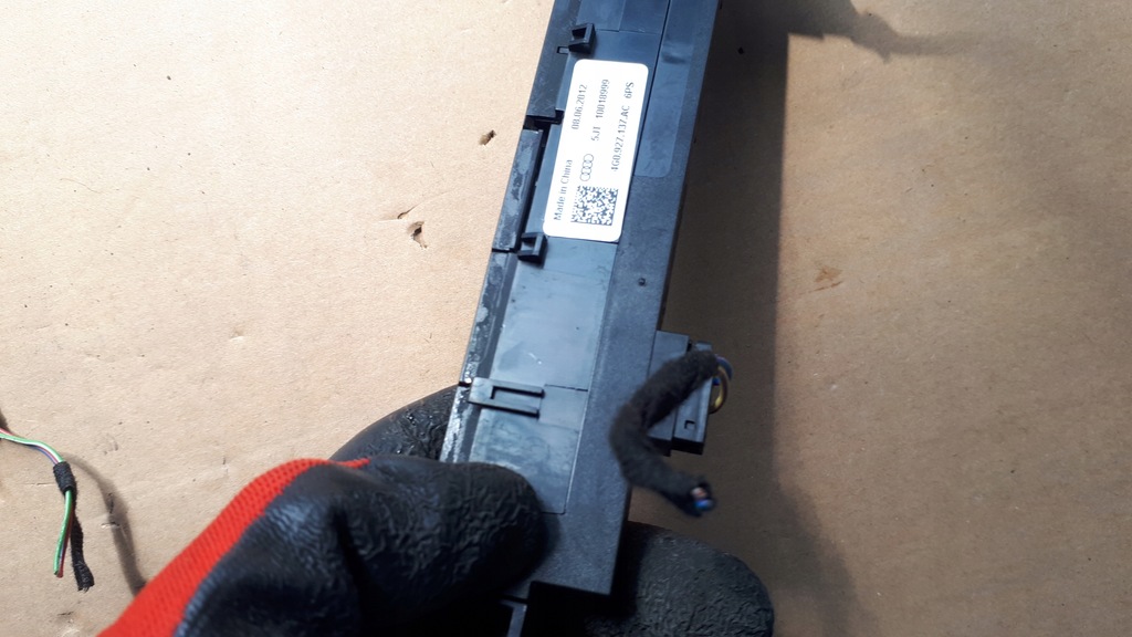 фото №8, S6 c7 4g a6 панель кнопок 4g0927137ac шторка