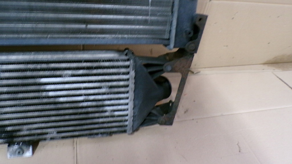 Iveco daily 3 2009r 3.0d радиатор воды интеркулер Недорого