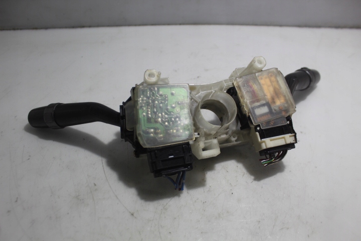 фото №4, Переключатель комбинированный света lexus is i