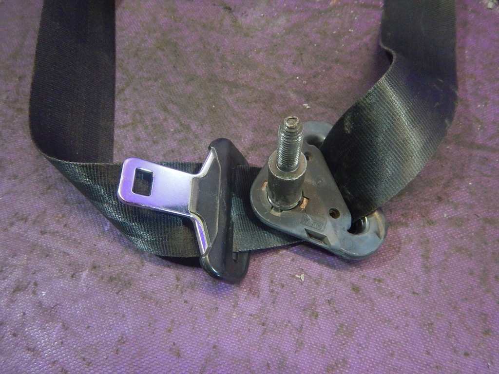 фото №3, Dacia logan i pas безопасности правый перед