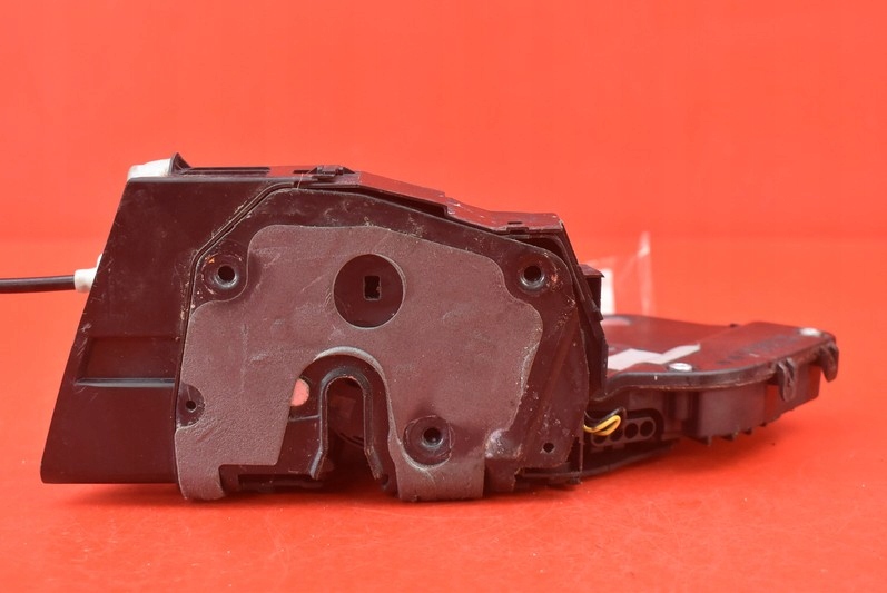 фото №5, Замок двері правий задня задній gx73-249944-ad jaguar xe 14-19