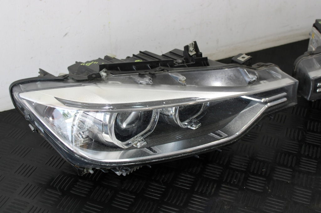 фото №1, Лампы перед bmw 3 f30 f31 7259525