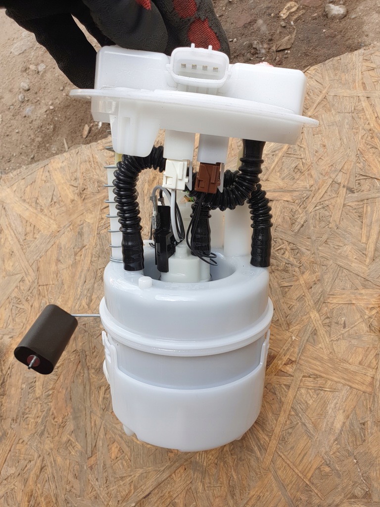 фото №6, Renault captur насос топлива поплавок 172021485r