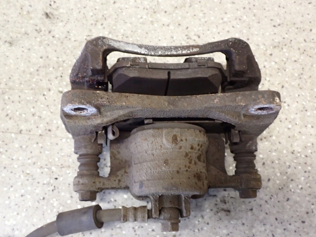 фото №5, Suzuki swift 1.2i 10- супорт гальмівний перед правий