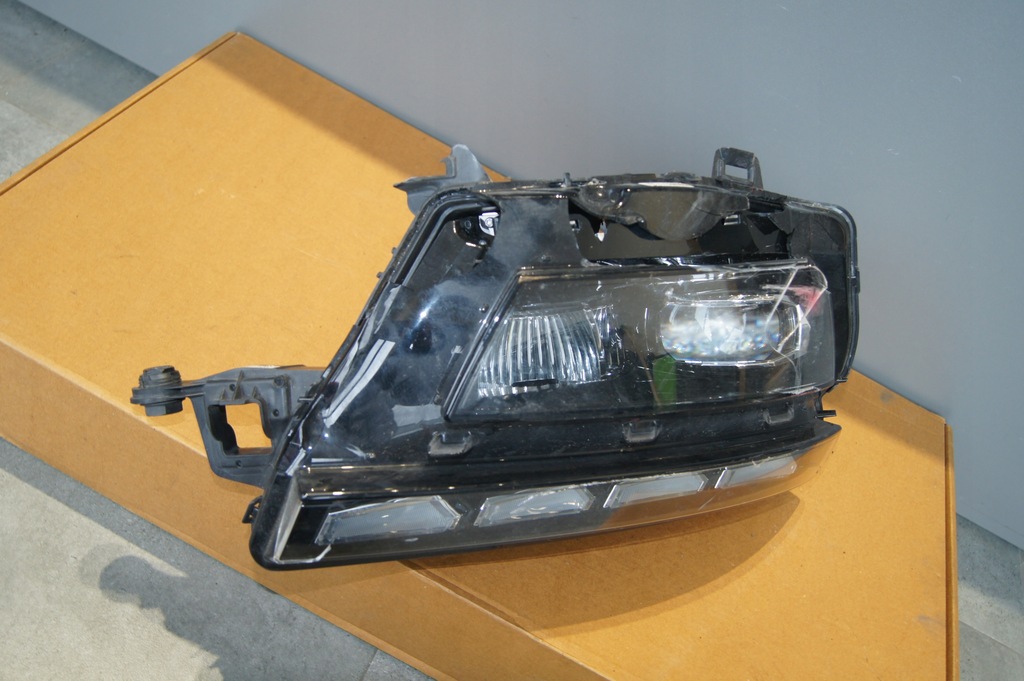 фото №15, Full led skoda kamiq правая europa