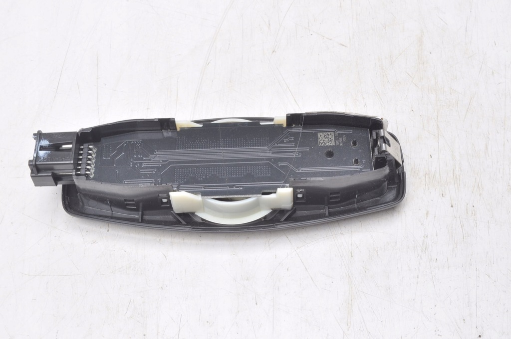 фото №3, Ford focus mk3 освітлення лампа кабіни салону st