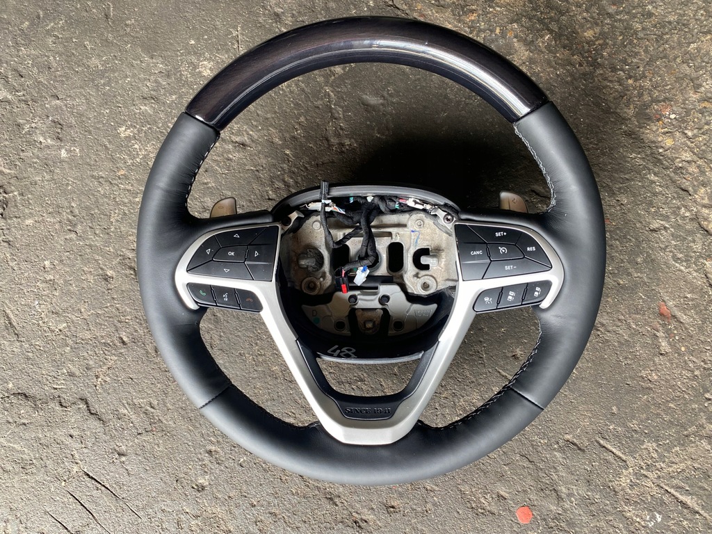 фото №7, 48 jeep grand cherokee wk2 lift воздуховод кожа