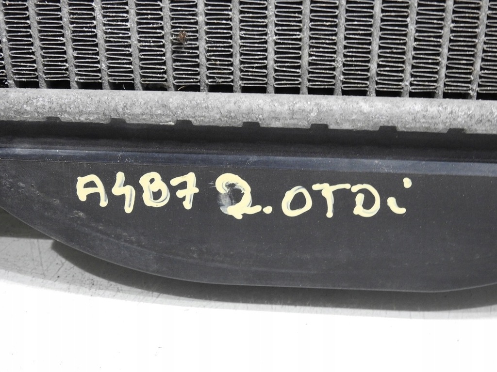 фото №8, Радиатор wody audi a4 b7 2.0 tdi 8e0121251a