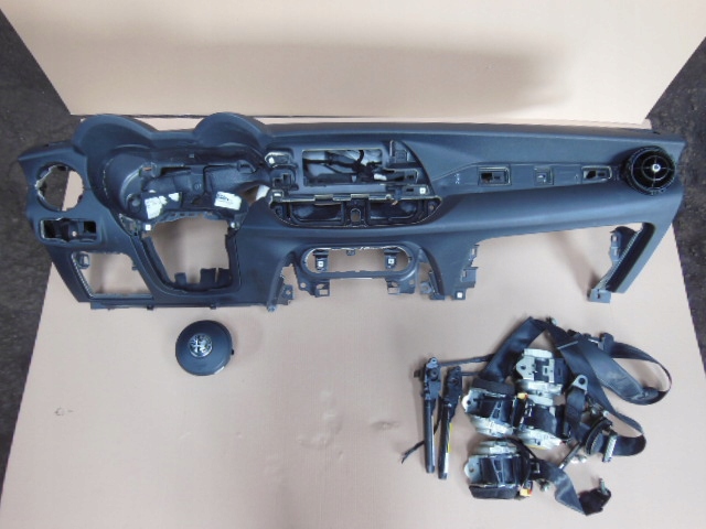 фото №1, Консоль приборная панель приборная alfa romeo stelvio orginal демонтаж