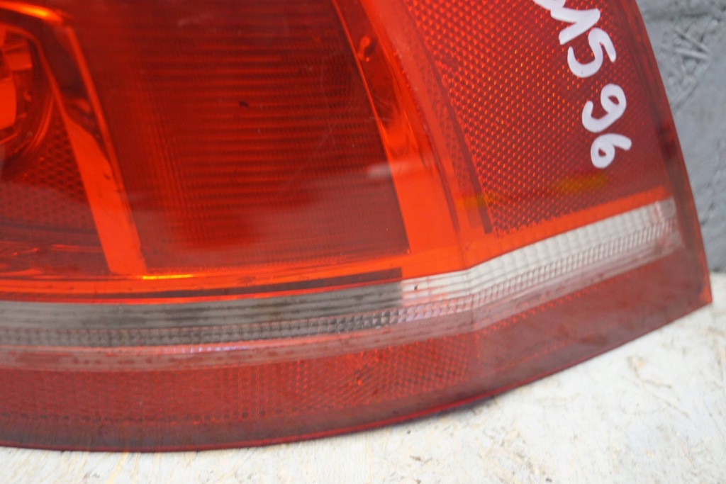 фото №10, Vw passat b7 лампа правый задняя s1596