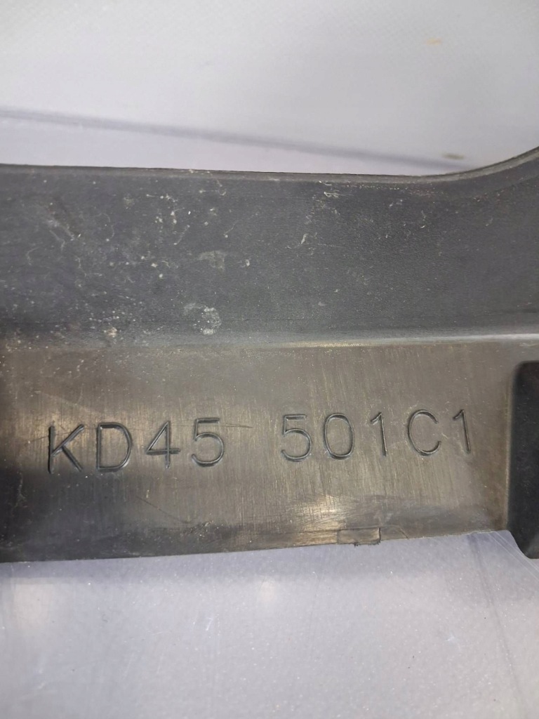 Накладка радиатора mazda cx-5 kd45501c1 с Разборки