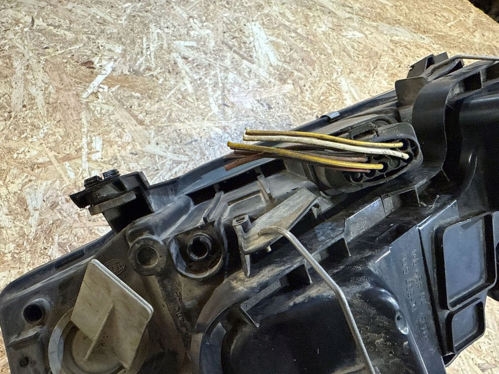 фото №15, Audi a6 s6 c5 4b 1998 перед сторона правая лампа передняя