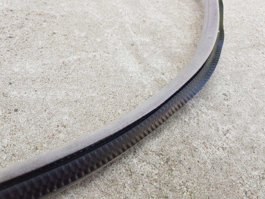 фото №9, Прокладка кузовна ніша двері ліва задня сіра bmw e38