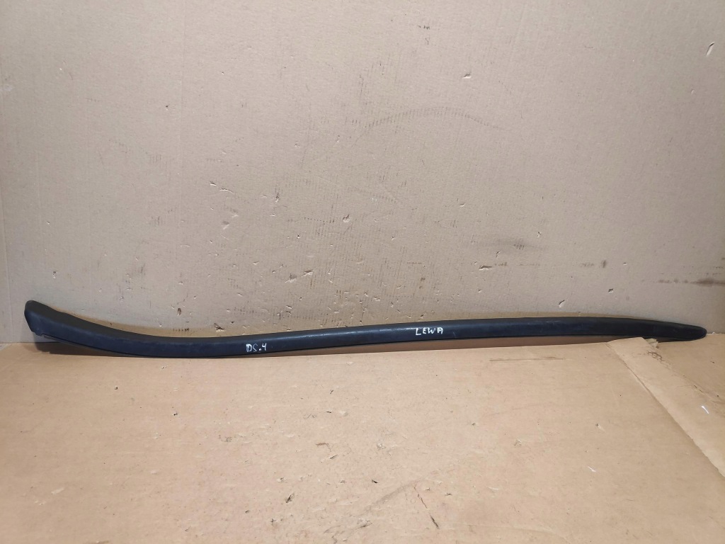 фото №1, Молдинг скло лобове ліва citroen ds4 9688471580