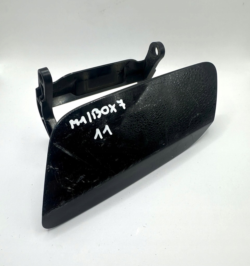 фото №1, Audi a6 c8 заглушка распылителя левая 4k0807787b