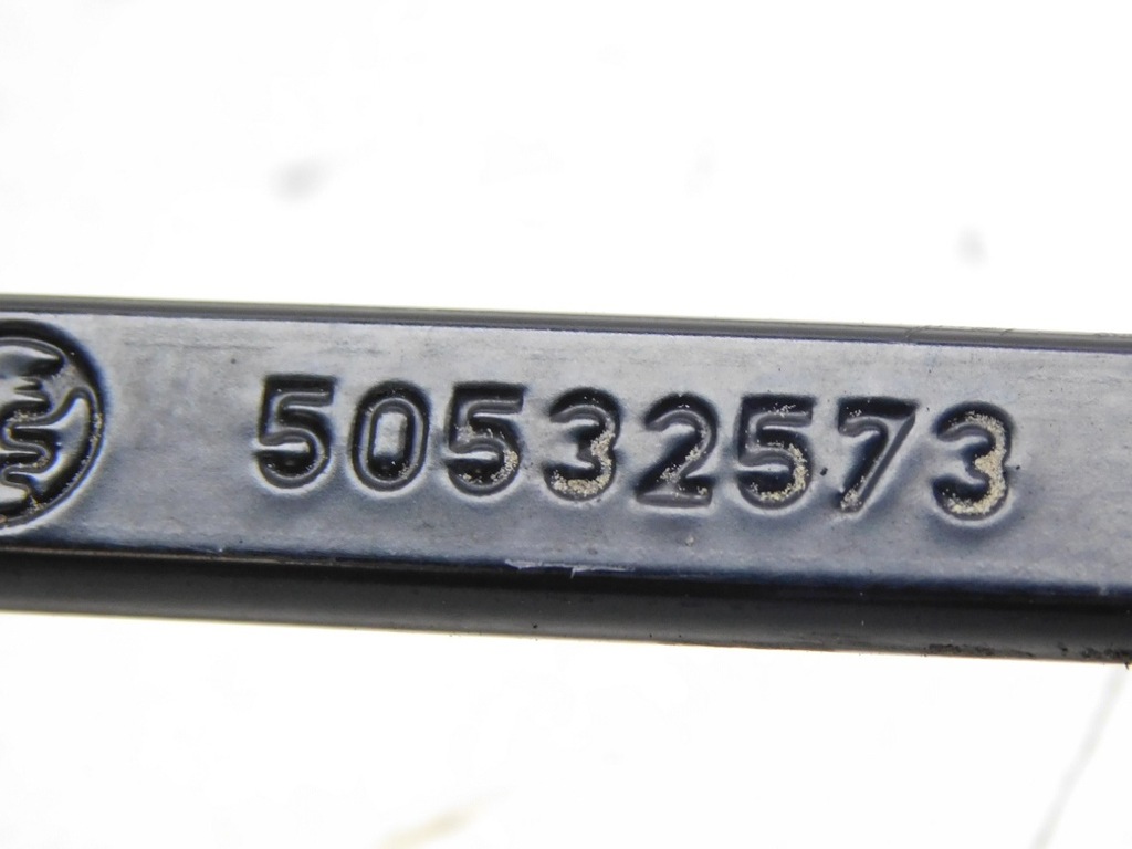 фото №4, Важелі двірник перед - alfa romeo giulia eu