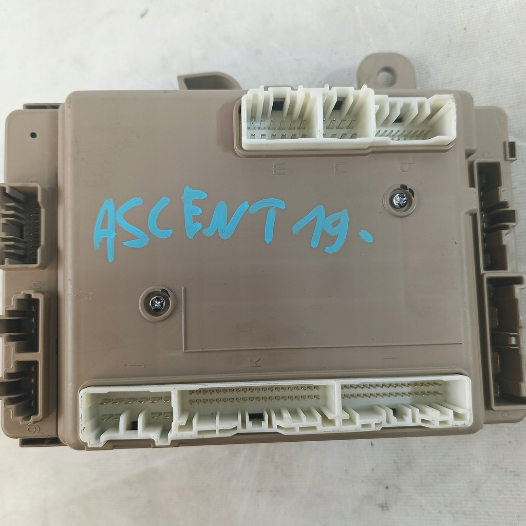 фото №8, Subaru ascent 19- коробка предохранителей usa 82201xc20a