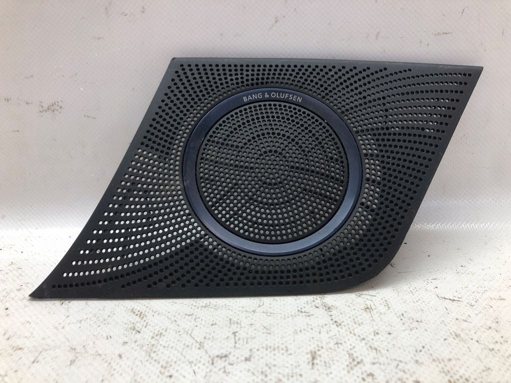 фото №1, Решётка накладка динамика b&o q5 8r 8r0857227a