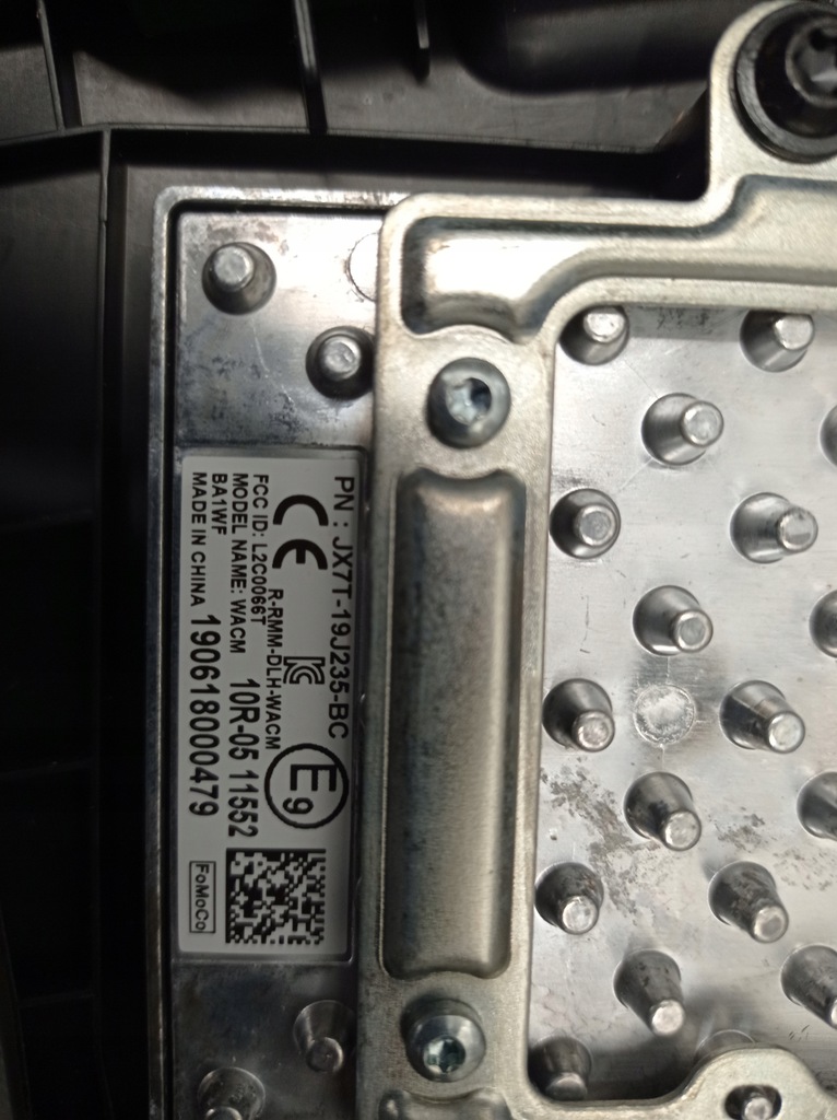 фото №4, Ford kuga mk3 рамка зарядное устройство индукционная туннель среднего jx7ba048w42a